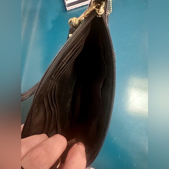 Vintage Coach Wristlet - EUC - Picture 5 of 7